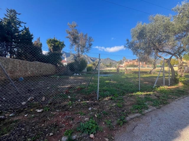 Rakentamaton maa myytävänä paikassa Valdeolletas - Las Cancelas - Xarblanca, Marbella - 250 000 € (Ref: 9599620)