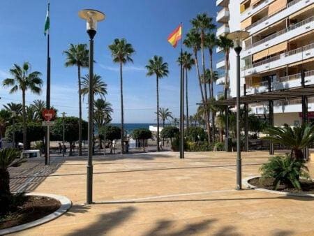 3 soverom Leilighet til salgs i Playa Bajadilla - Puertos, Marbella med garasje - € 730 000 (Ref: 9611620)