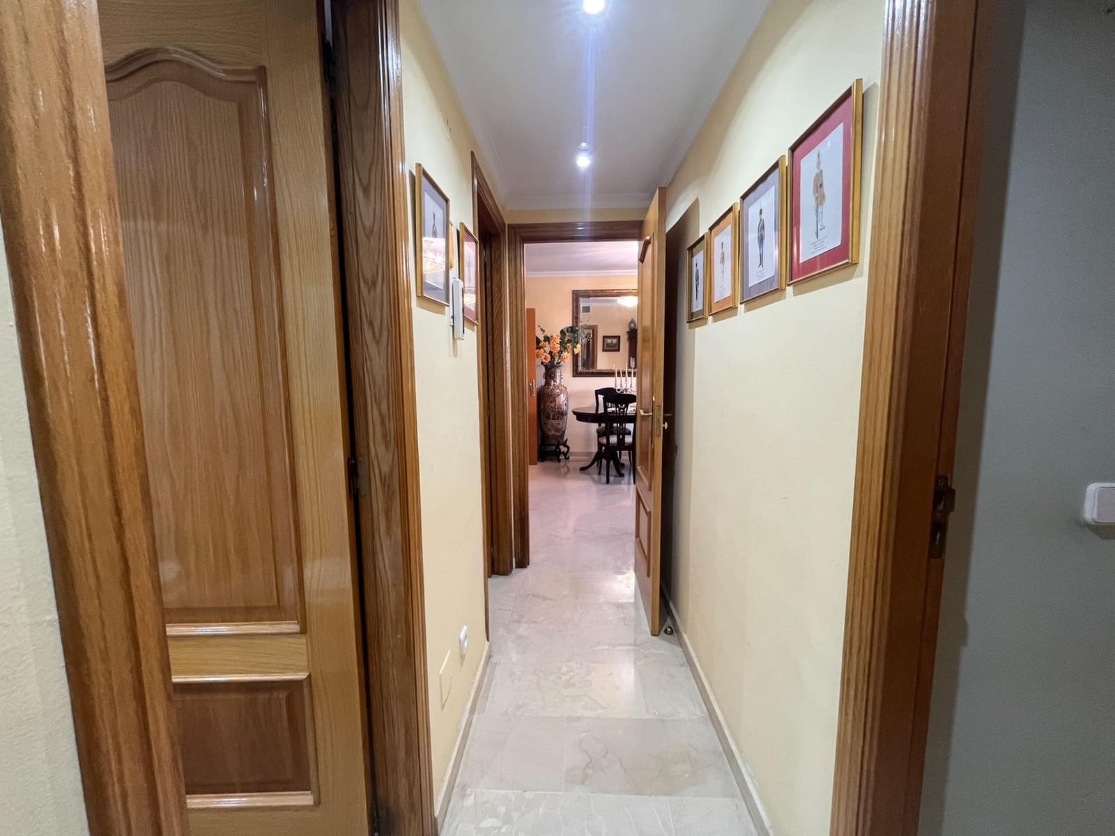 3 sypialnia Mieszkanie na sprzedaż w Marbella z garażem - 730 000 € (Ref: 9611620)