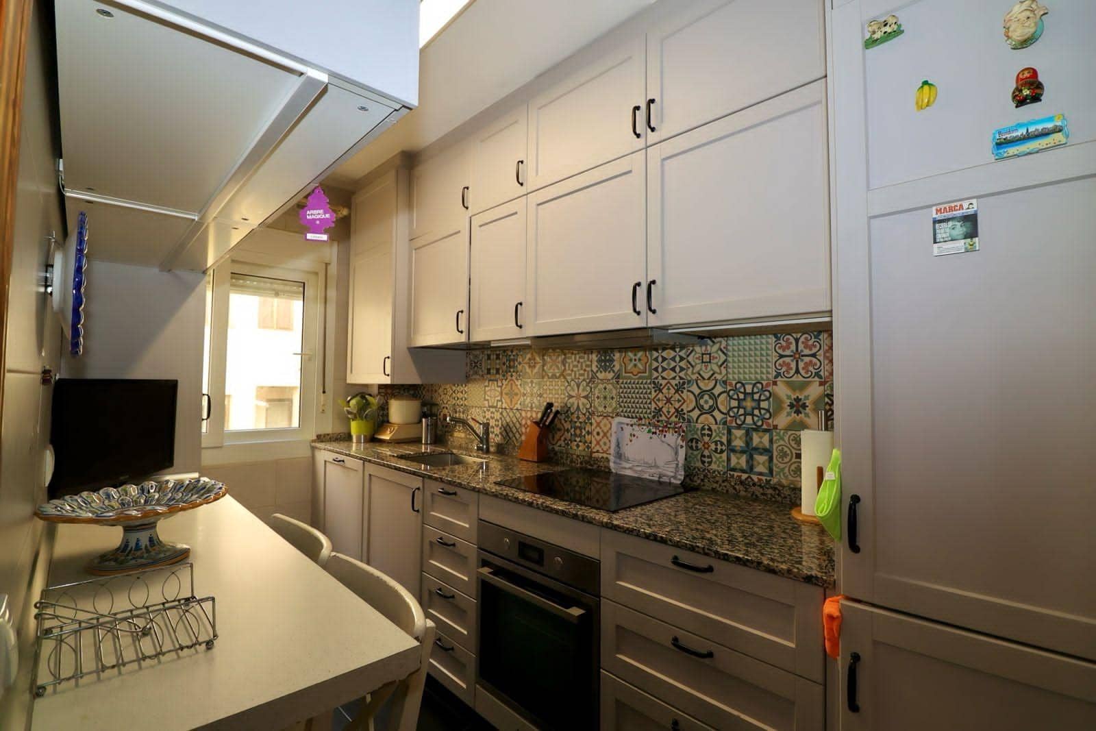 3 Zimmer Wohnung zu verkaufen in Marbella mit Garage - 730.000 € (Ref: 9611620)