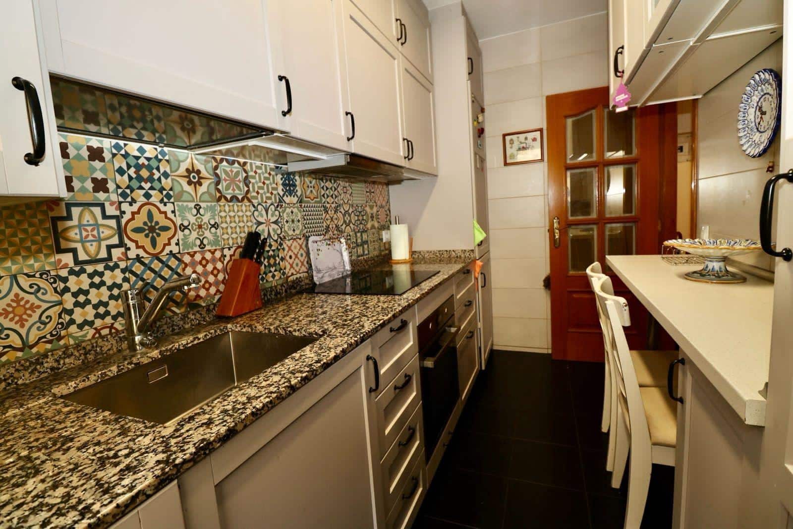 3 Zimmer Wohnung zu verkaufen in Marbella mit Garage - 730.000 € (Ref: 9611620)