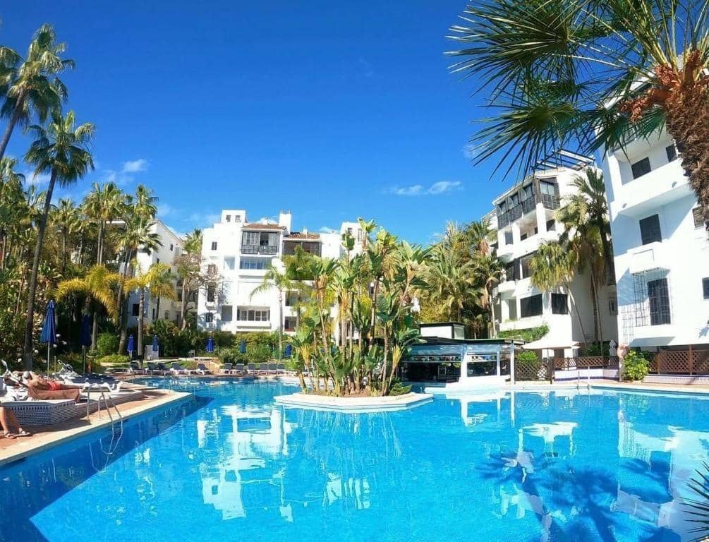 2 chambre Appartement à vendre à Marbella avec piscine garage - 499 000 € (Ref: 9619360)