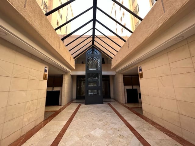 Garagem para venda em Playa Bajadilla - Puertos, Marbella - 60 000 € (Ref: 9698867)