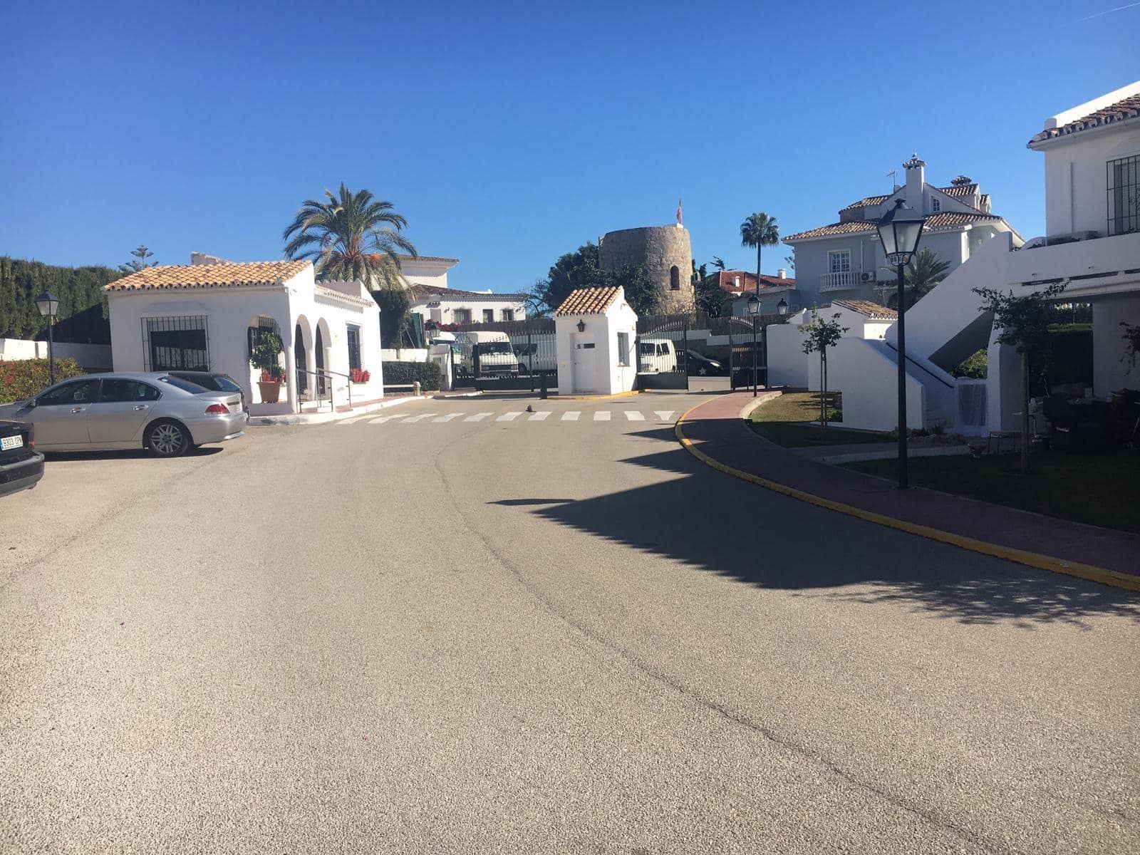 2 makuuhuone Huoneisto myytävänä paikassa Nueva Andalucia - 565 000 € (Ref: 9784542)