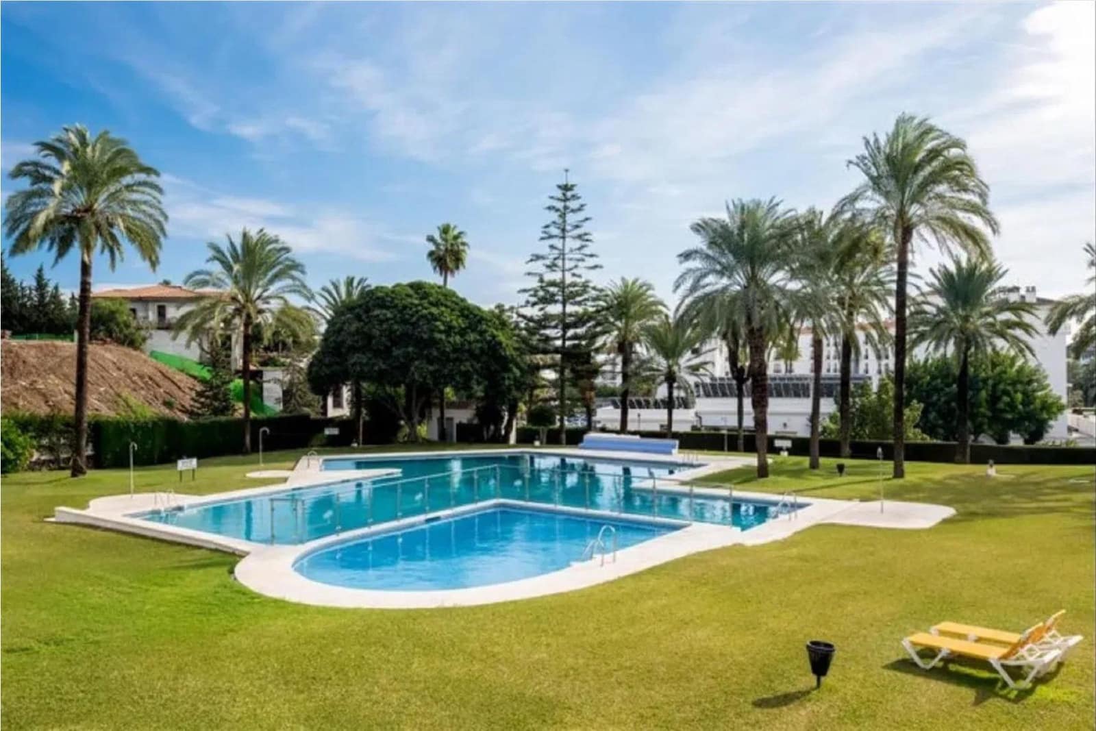 2 makuuhuone Huoneisto myytävänä paikassa Nueva Andalucia - 565 000 € (Ref: 9784542)