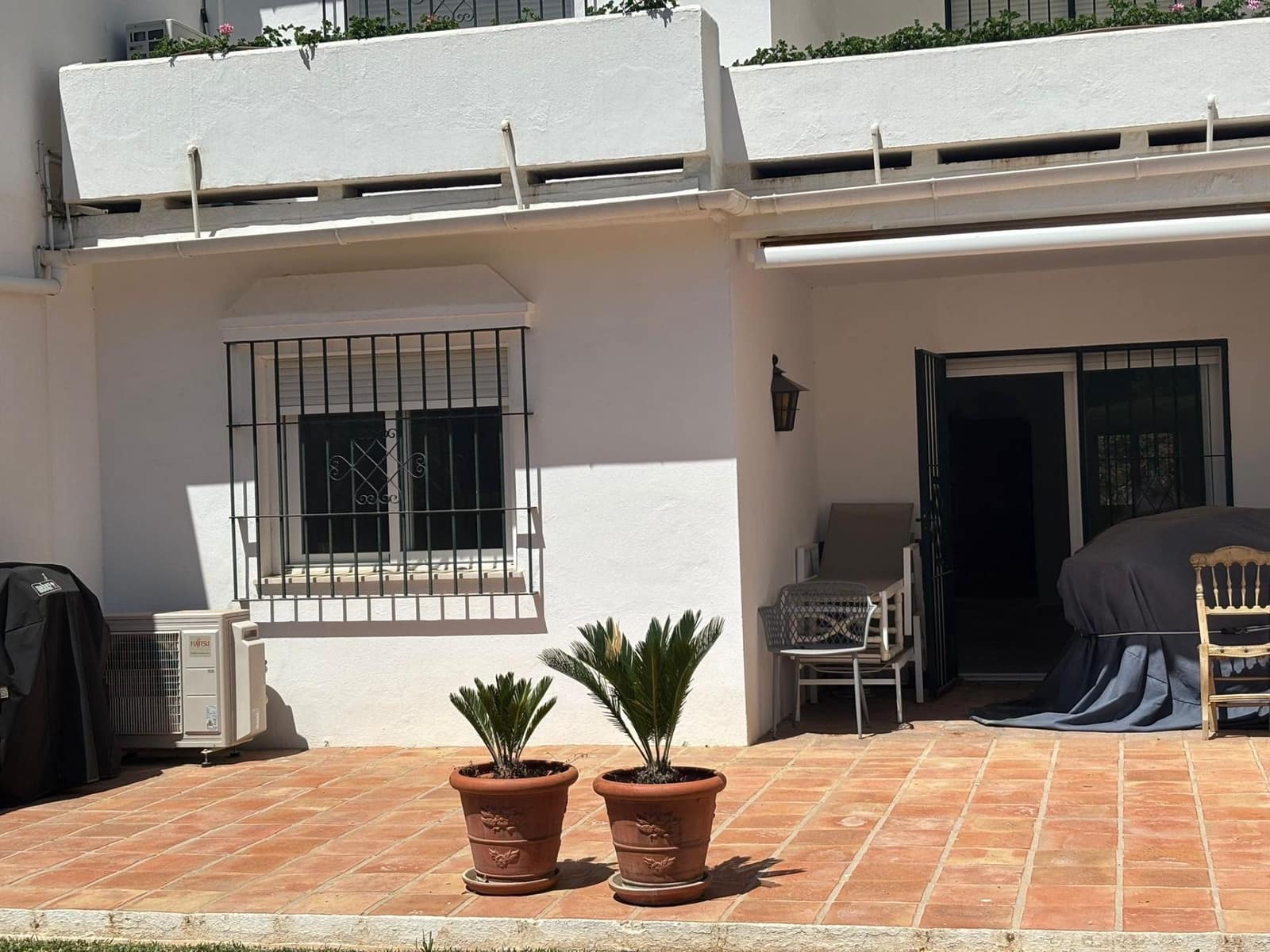 2 makuuhuone Huoneisto myytävänä paikassa Nueva Andalucia - 565 000 € (Ref: 9784542)