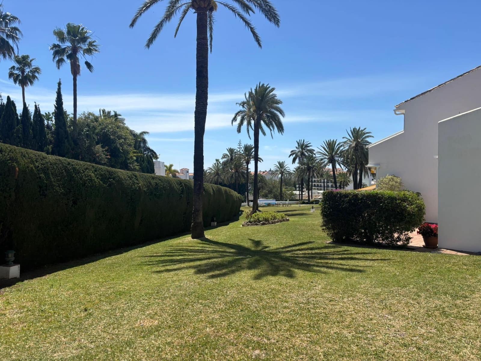 2 makuuhuone Huoneisto myytävänä paikassa Nueva Andalucia - 565 000 € (Ref: 9784542)