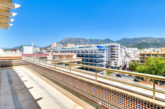 5 slaapkamer Penthouse te koop in Playa Bajadilla - Puertos, Marbella met garage - € 1.550.000 (Ref: 9878935)