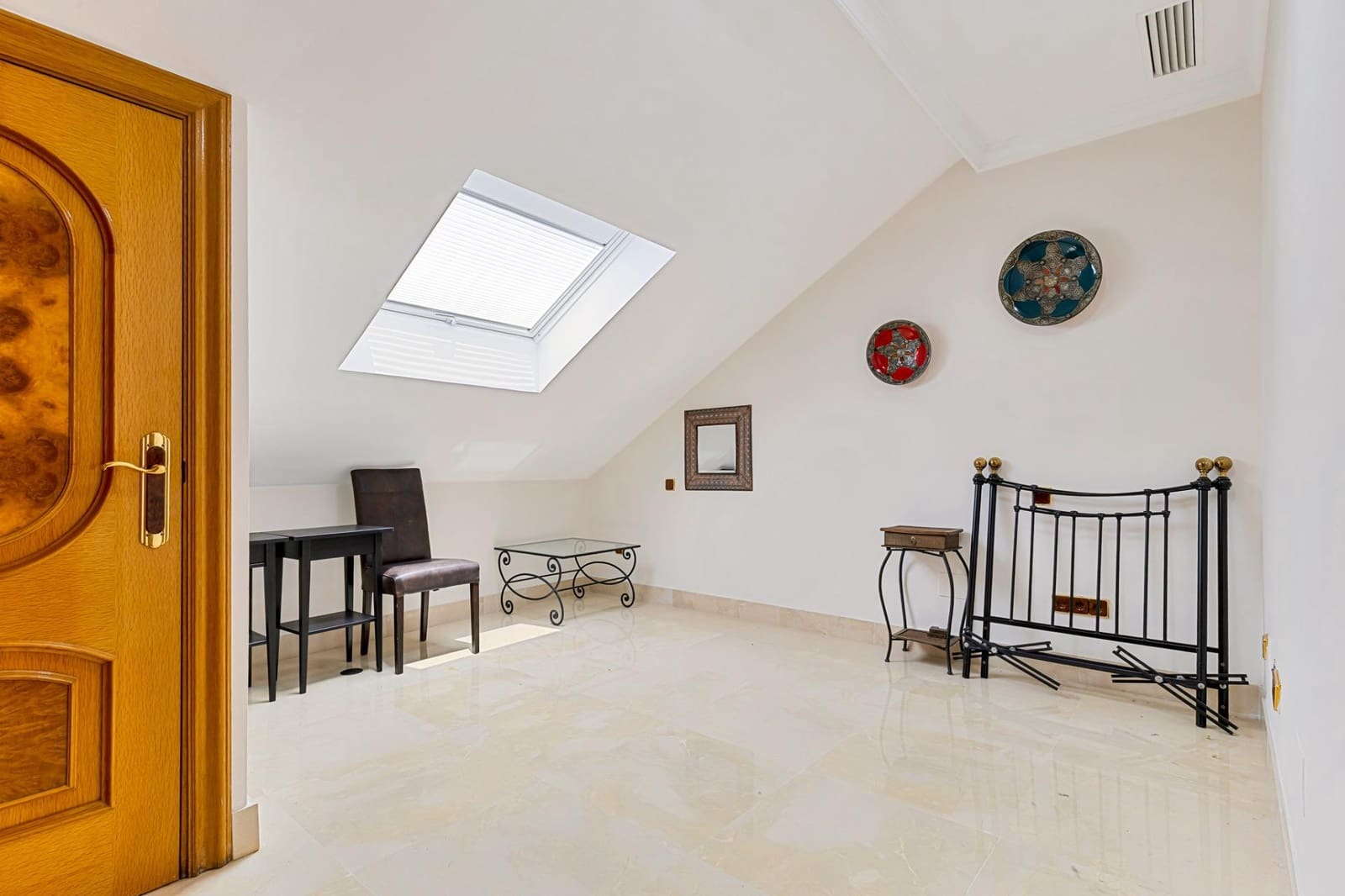 5 slaapkamer Penthouse te koop in Marbella met garage - € 1.550.000 (Ref: 9878935)