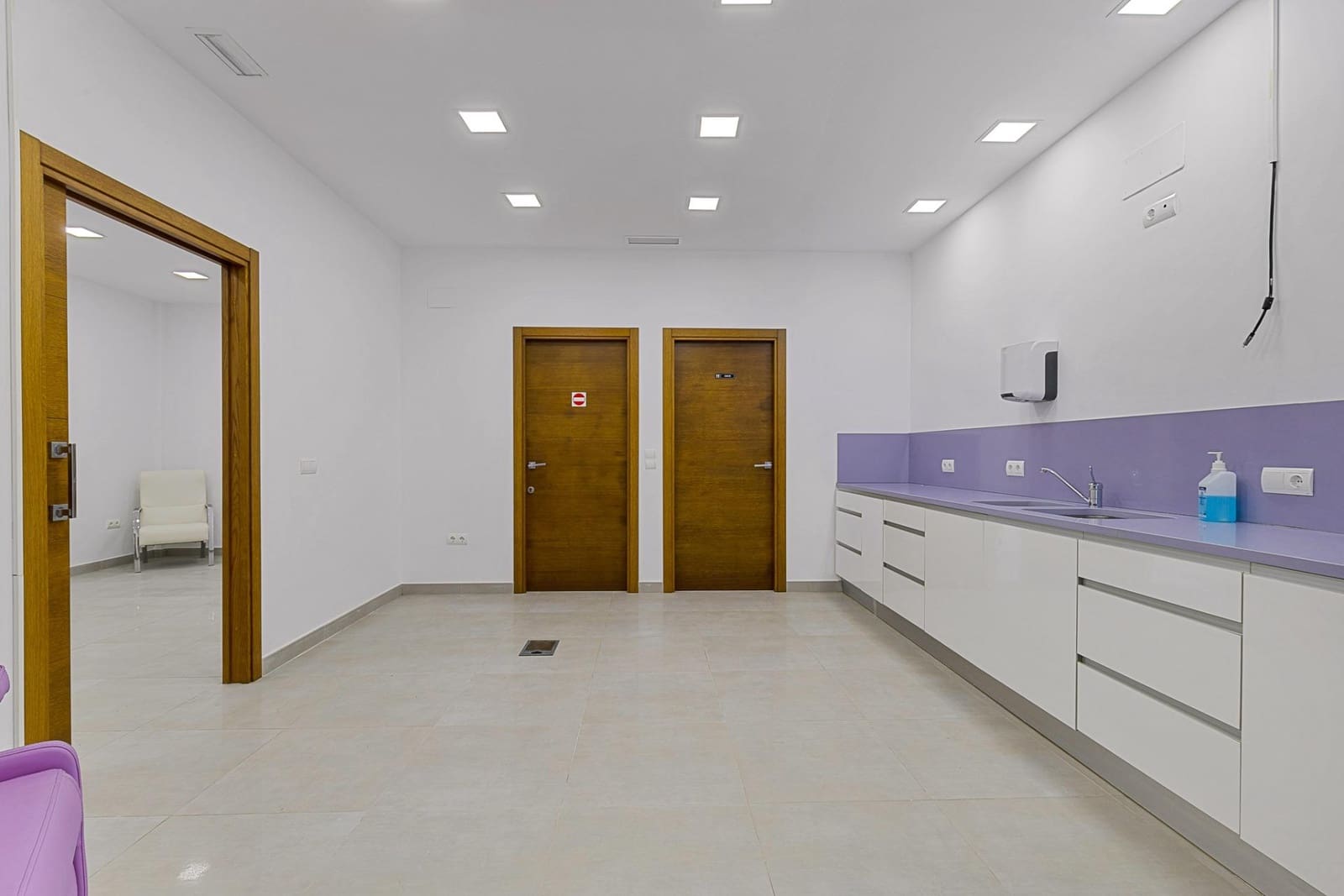 Commercieel te koop in Marbella - € 599.999 (Ref: 9959844)
