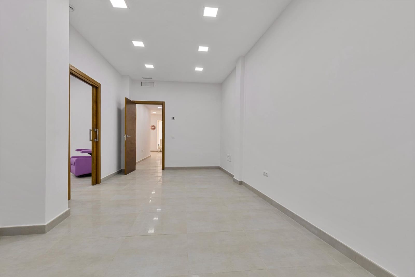 Commercieel te koop in Marbella - € 599.999 (Ref: 9959844)