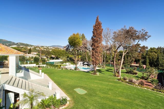 6 Zimmer Villa zu verkaufen in Guadalmina Alta, Marbella mit Pool Garage - 3.995.000 € (Ref: 9990786)