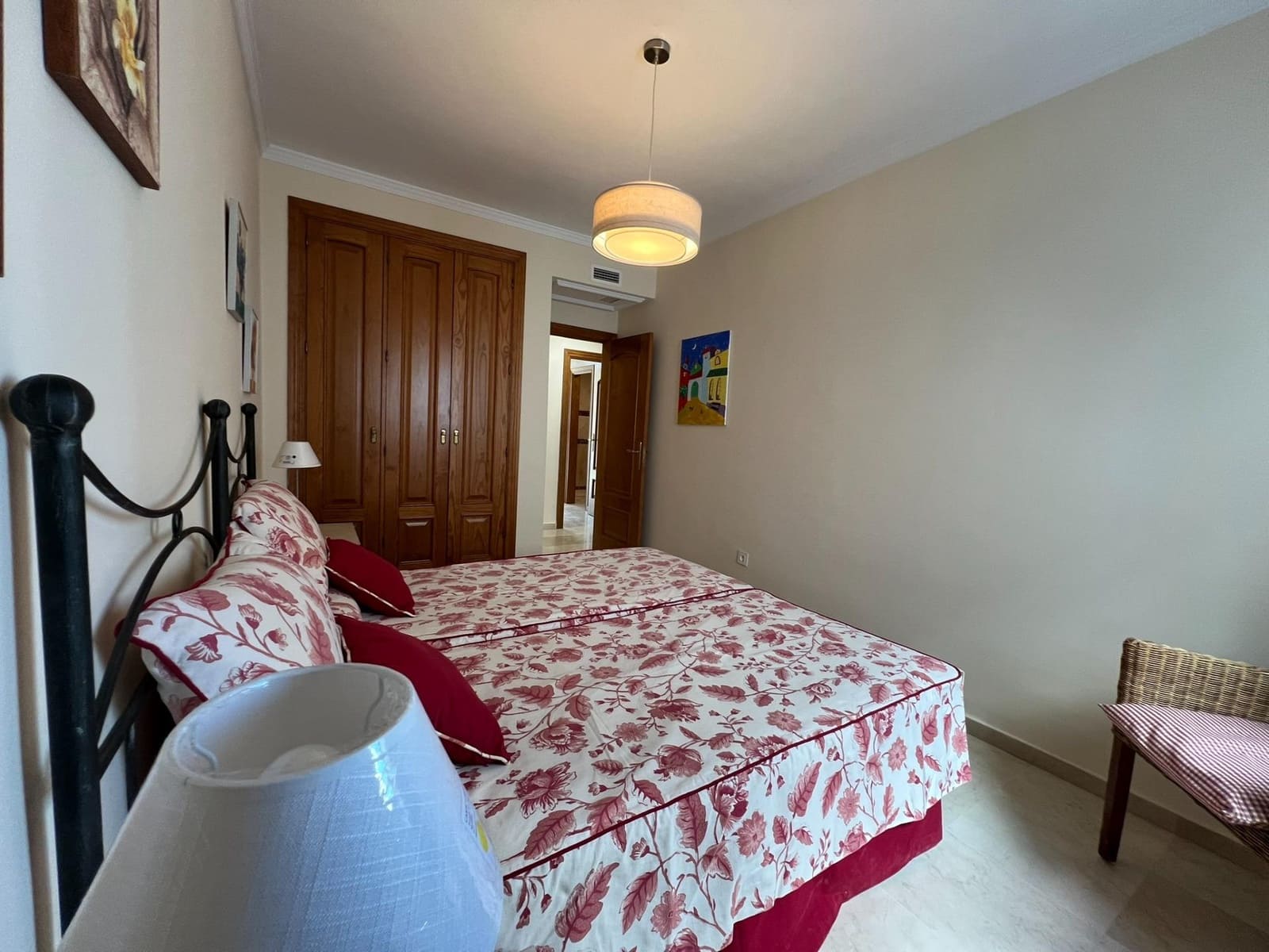 3 soverom Leilighet til leie i Marbella med svømmebasseng garasje - € 3 000 (Ref: 9994318)