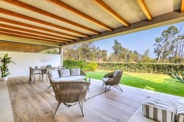 2 slaapkamer Appartement te huur in Los Naranjos, Marbella met zwembad garage - € 3.800 (Ref: 9994319)