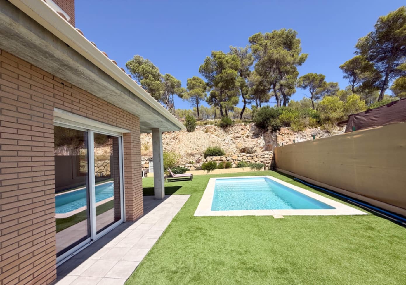 4 Zimmer Villa zu verkaufen in Olivella mit Pool Garage - 750.000 € (Ref: 10001183)