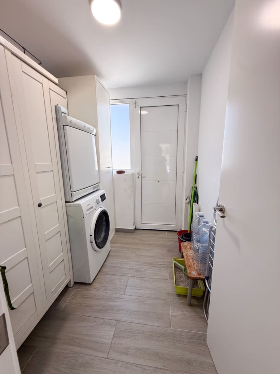 4 Zimmer Villa zu verkaufen in Olivella mit Pool Garage - 750.000 € (Ref: 10001183)
