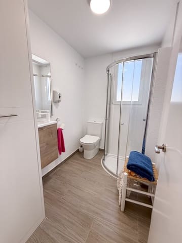 4 Zimmer Villa zu verkaufen in Olivella mit Pool Garage - 750.000 € (Ref: 10001183)