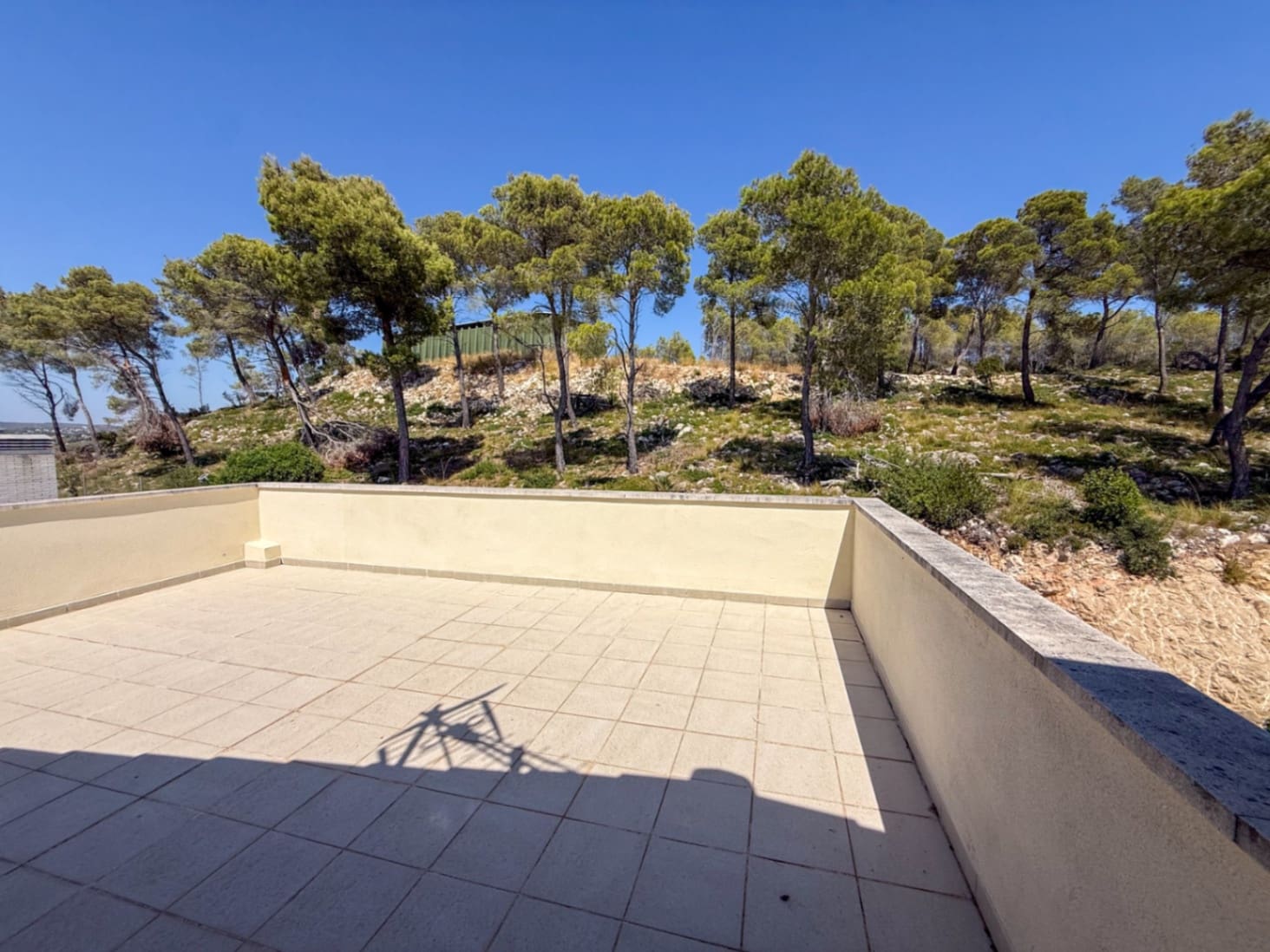 4 Zimmer Villa zu verkaufen in Olivella mit Pool Garage - 750.000 € (Ref: 10001183)