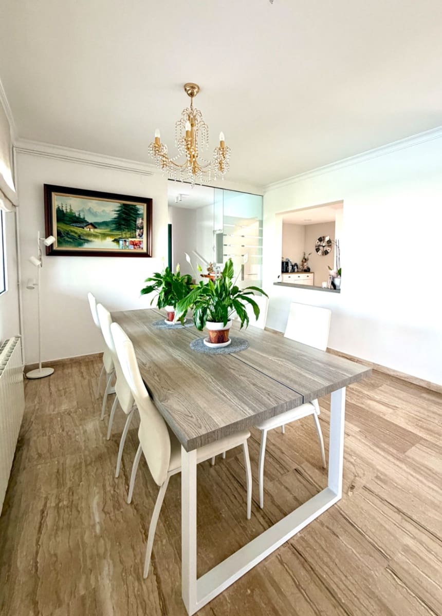4 soveværelse Villa til leje i Sant Pere de Ribes med swimmingpool garage - € 4.000 (Ref: 10023319)