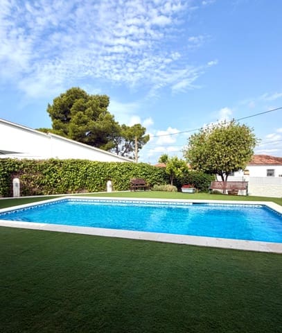 4 sypialnia Willa do wynajęcia w Sant Pere de Ribes - 4 000 € (Ref: 10023319)