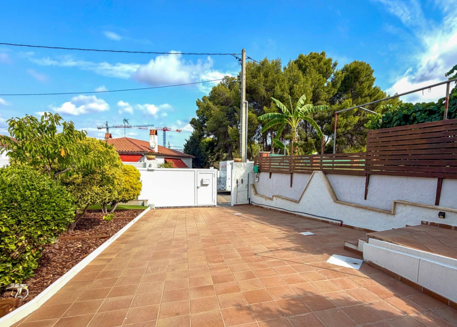 4 soveværelse Villa til leje i Sant Pere de Ribes med swimmingpool garage - € 4.000 (Ref: 10023319)