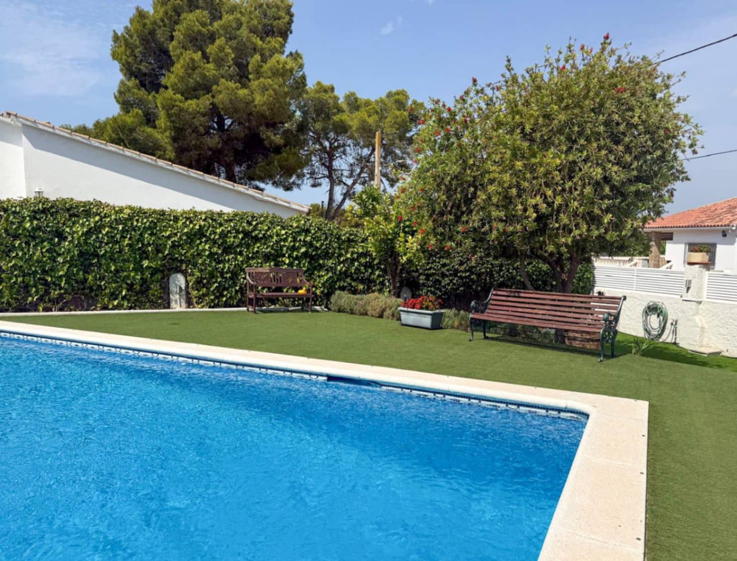 4 soveværelse Villa til leje i Sant Pere de Ribes med swimmingpool garage - € 4.000 (Ref: 10023319)