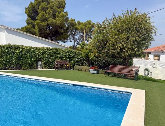 4 sypialnia Willa do wynajęcia w Sant Pere de Ribes - 4 000 € (Ref: 10023319)