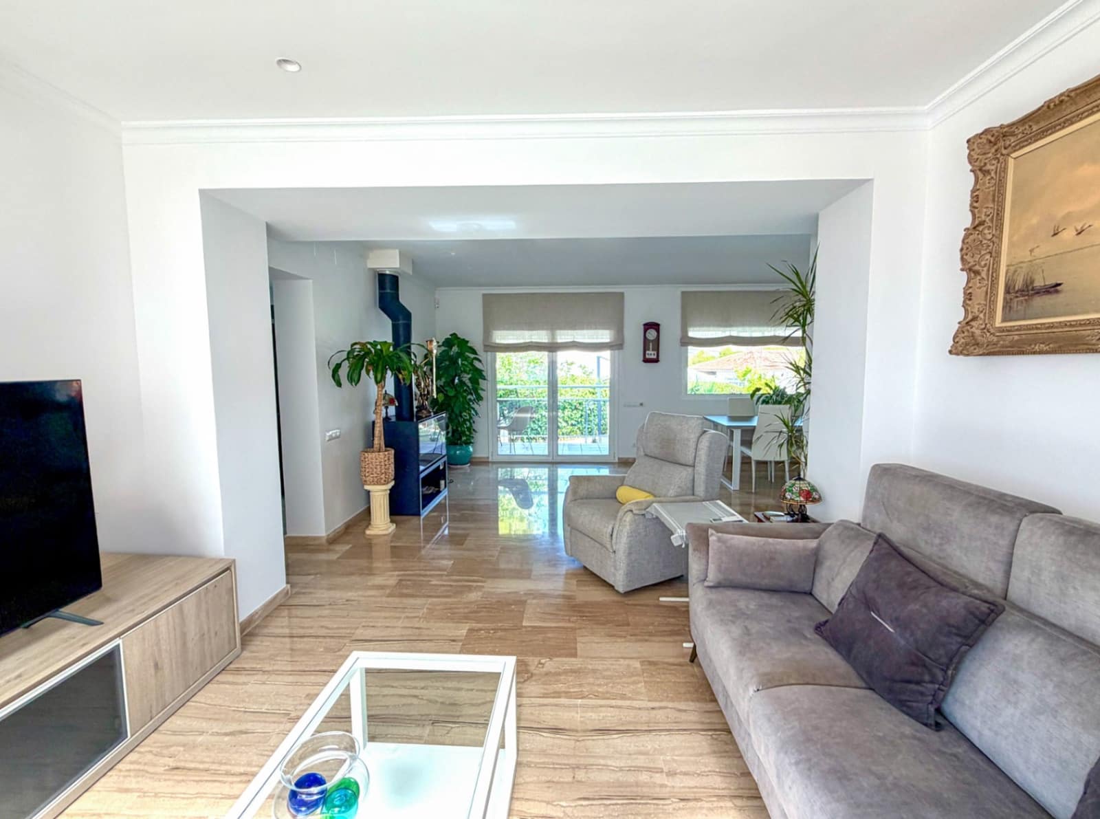 4 soveværelse Villa til leje i Sant Pere de Ribes med swimmingpool garage - € 4.000 (Ref: 10023319)