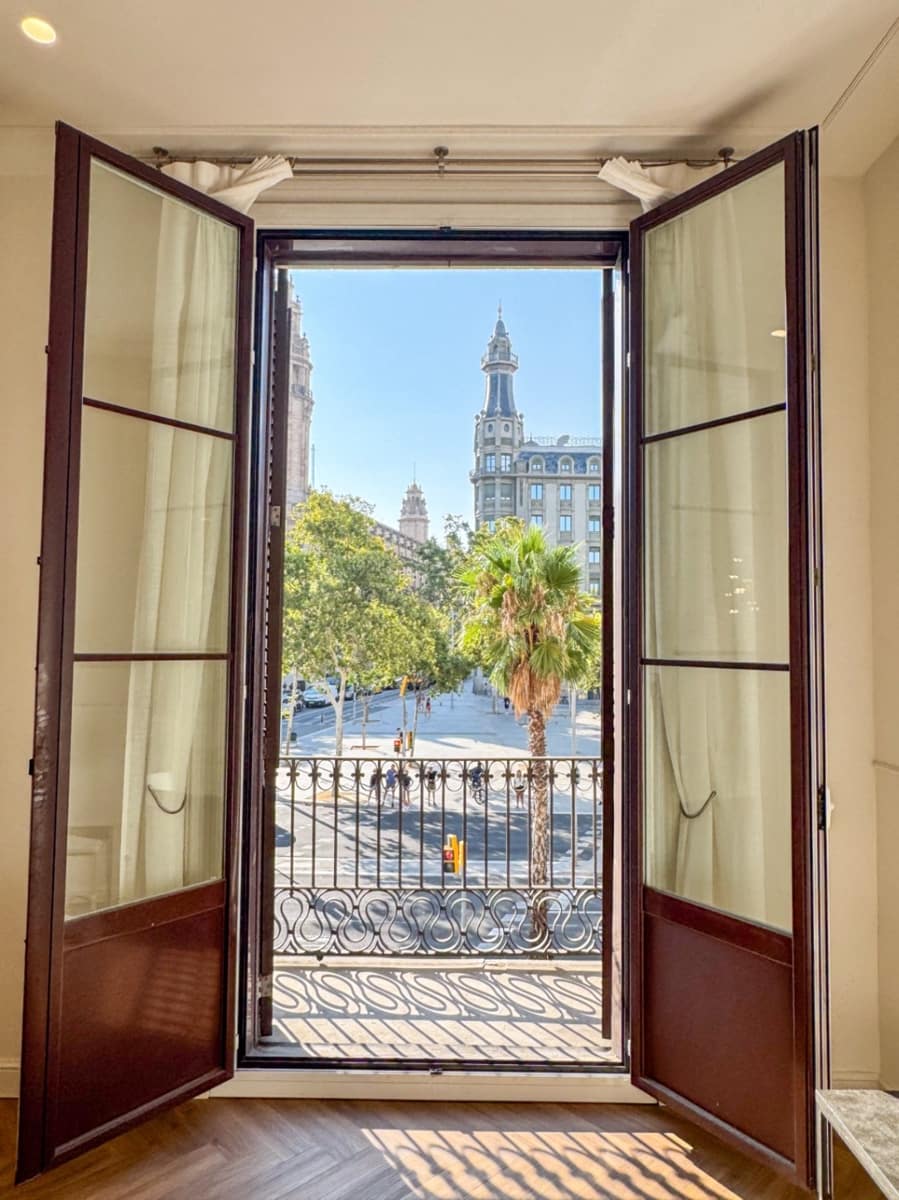 2 sypialnia Mieszkanie na sprzedaż w Miasto Barcelona z basenem - 920 000 € (Ref: 10035988)