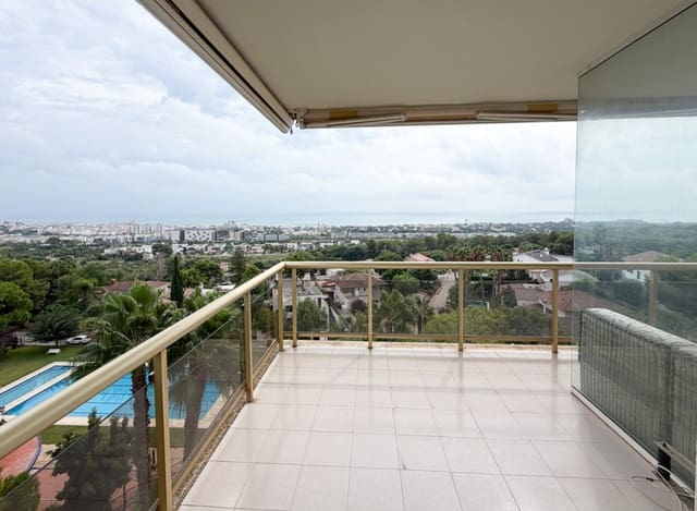 Apartamento de 3 habitaciones en Sitges en alquiler - 2.600 € (Ref: 10139028)
