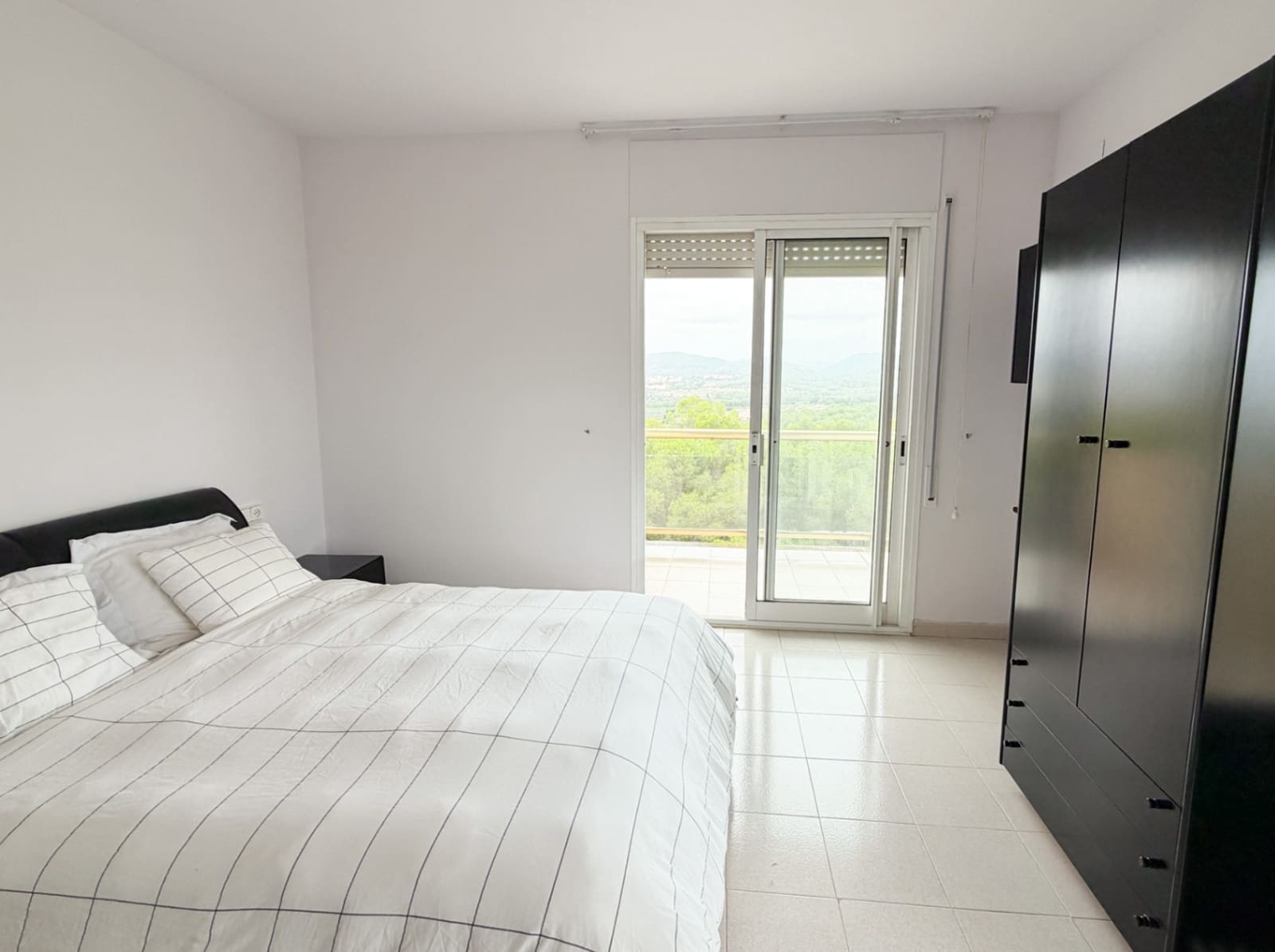 Apartamento de 3 habitaciones en Sitges en alquiler con piscina garaje - 2.600 € (Ref: 10139028)