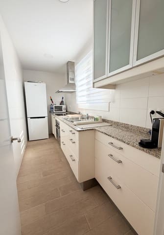 Apartamento de 2 habitaciones en Sitges en alquiler - 1.600 € (Ref: 10144957)