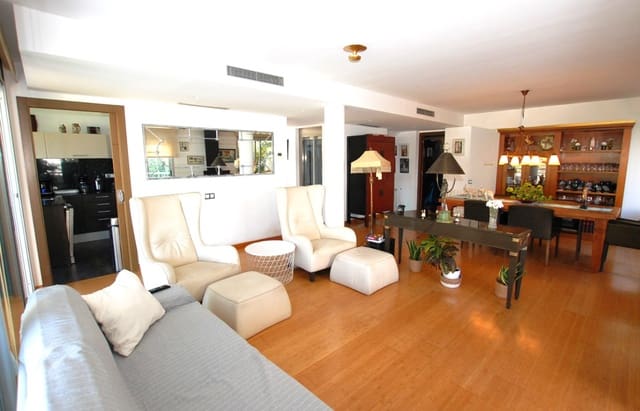 5 chambre Villa/Maison à vendre à Sitges avec piscine garage - 1 550 000 € (Ref: 10150531)