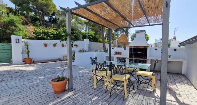 5 slaapkamer Villa te koop in Sant Pere de Ribes met garage - € 520.000 (Ref: 10175964)