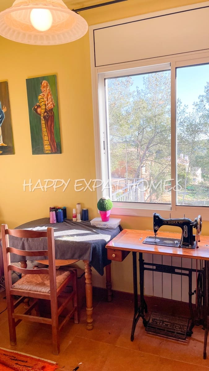 5 bedroom Villa for sale in Olivella - € 450,000 (Ref: 7459234)