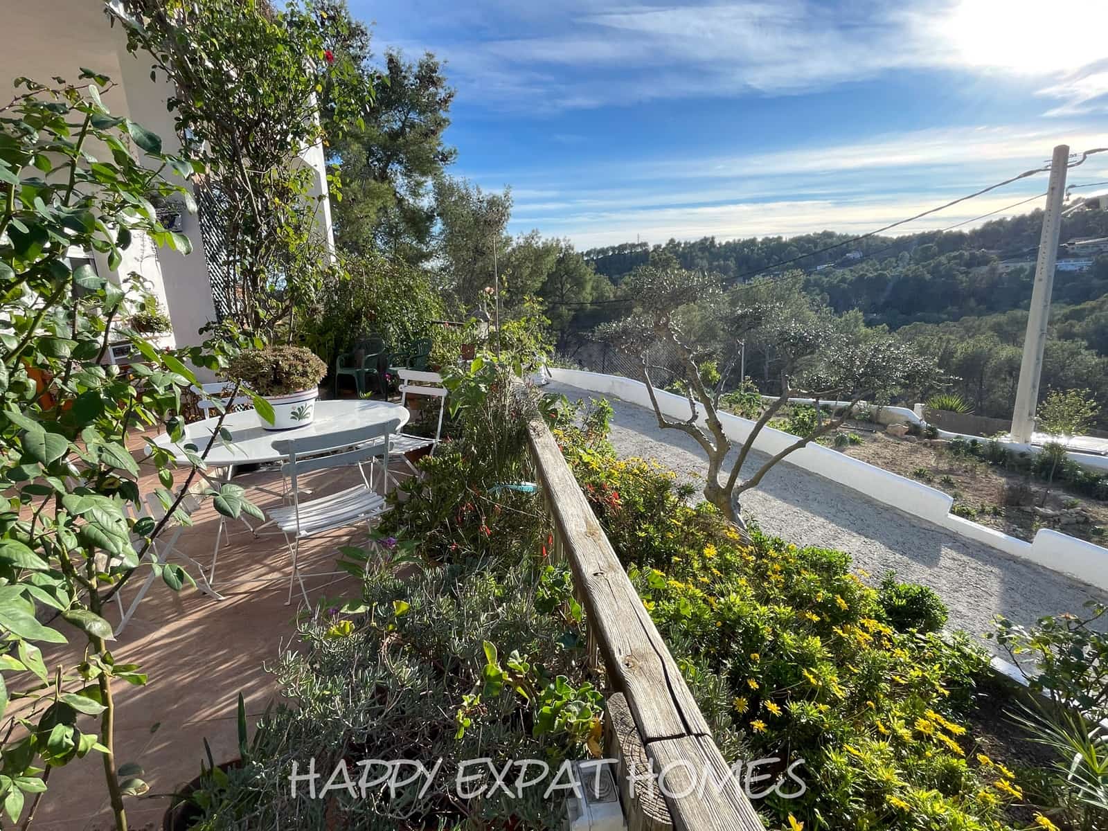 5 bedroom Villa for sale in Olivella - € 450,000 (Ref: 7459234)