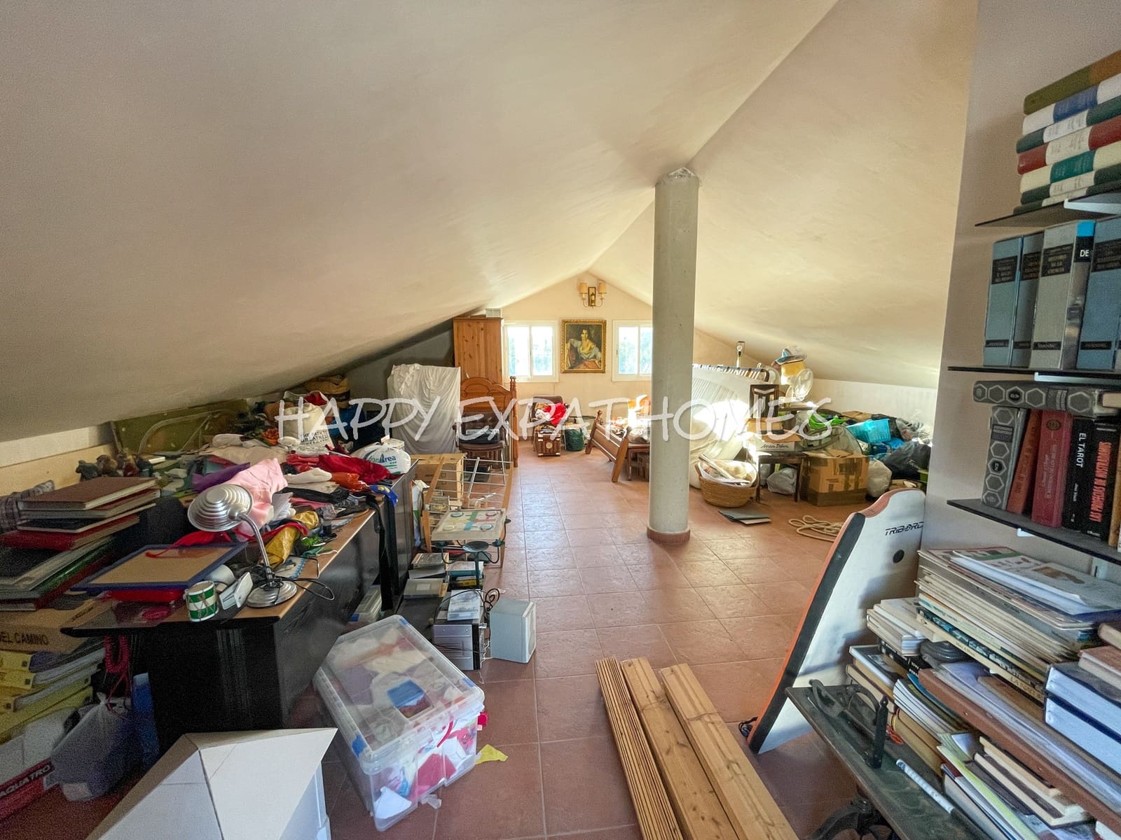 5 bedroom Villa for sale in Olivella - € 450,000 (Ref: 7459234)