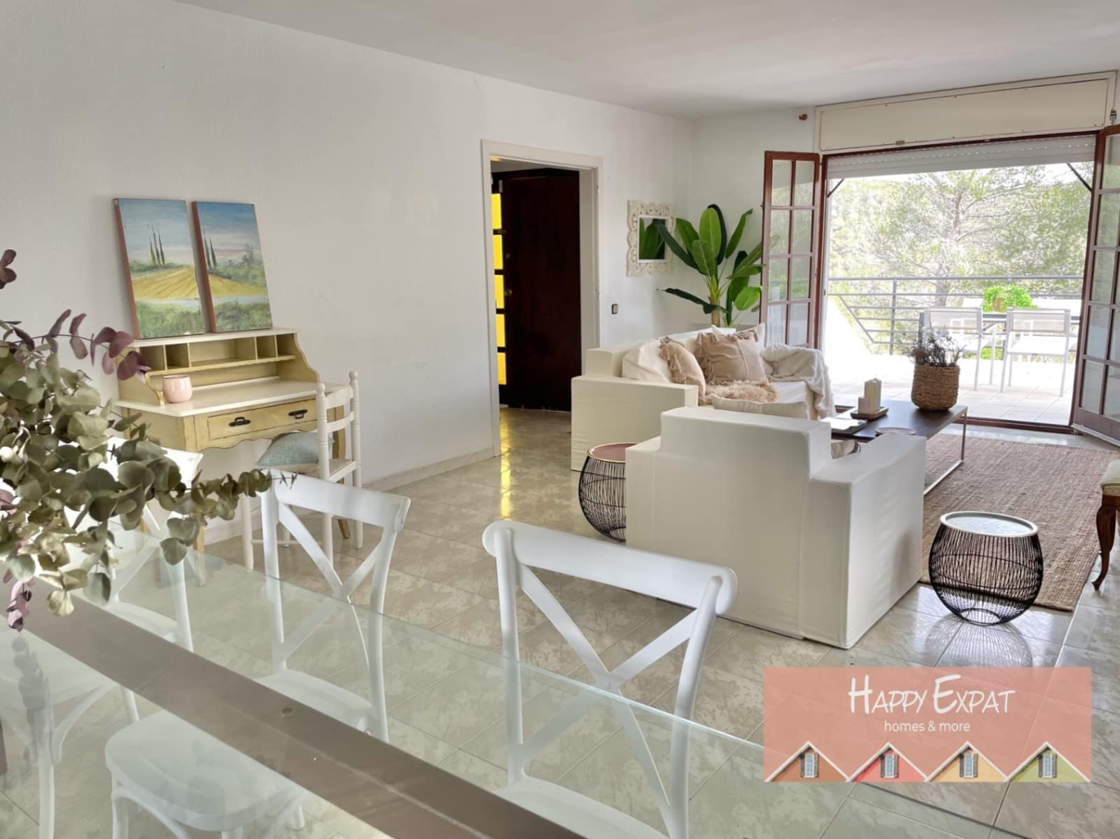 5 bedroom Terraced Villa for sale in Sitges with garage - € 665,000 (Ref: 7598623)