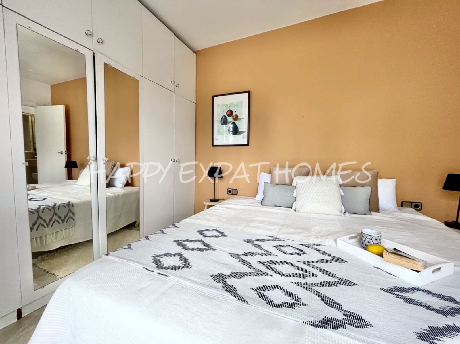 5 bedroom Terraced Villa for sale in Sitges with garage - € 665,000 (Ref: 7598623)