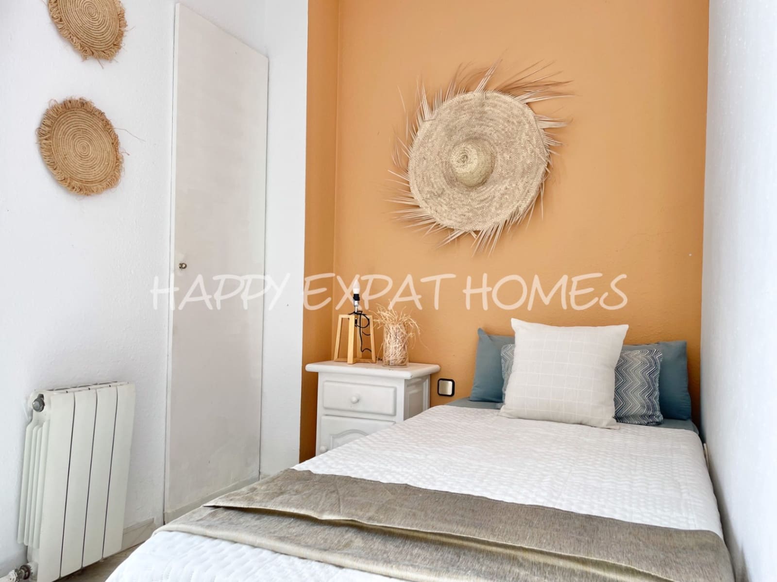 5 bedroom Terraced Villa for sale in Sitges with garage - € 665,000 (Ref: 7598623)