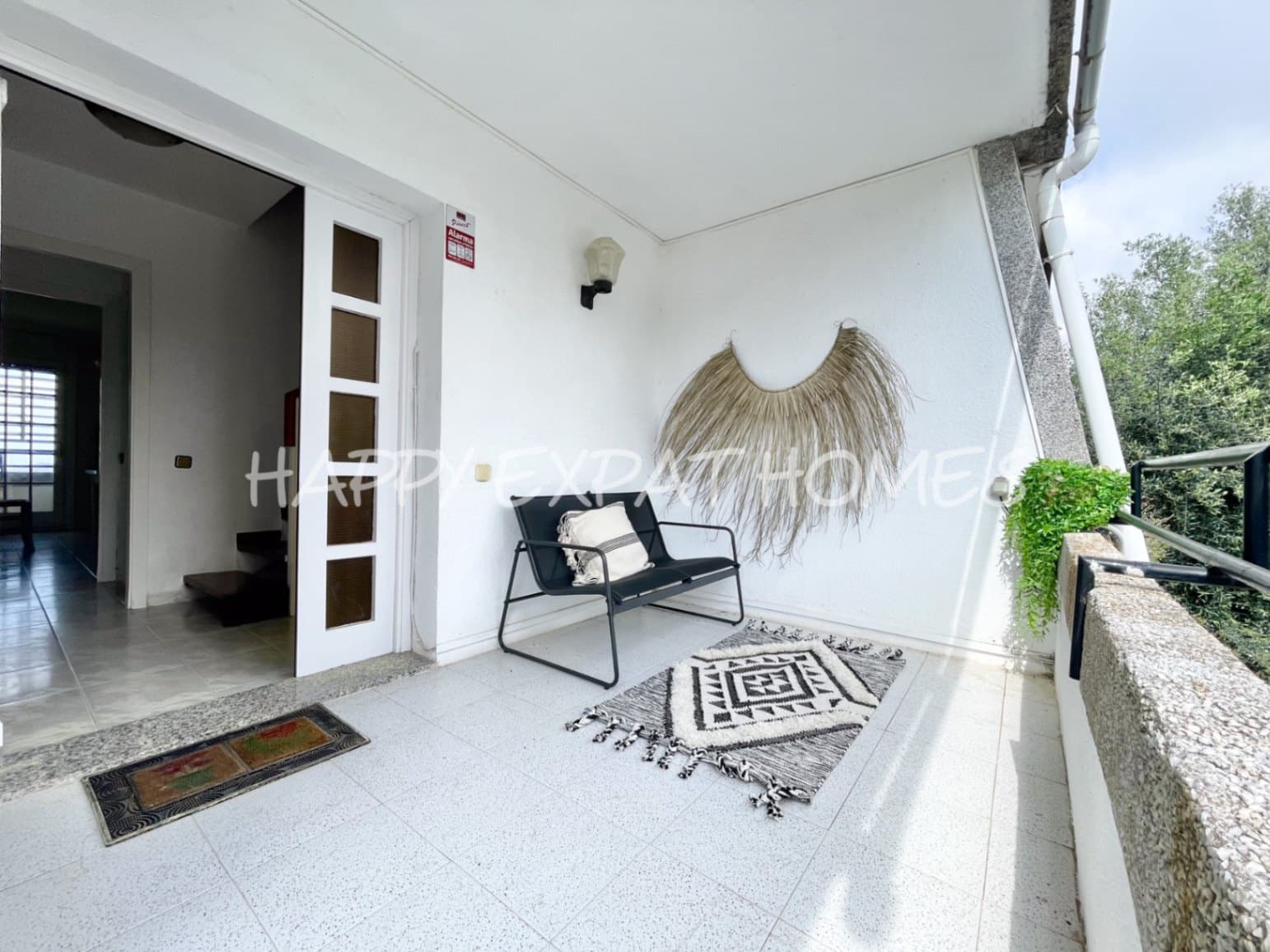 5 bedroom Terraced Villa for sale in Sitges with garage - € 665,000 (Ref: 7598623)