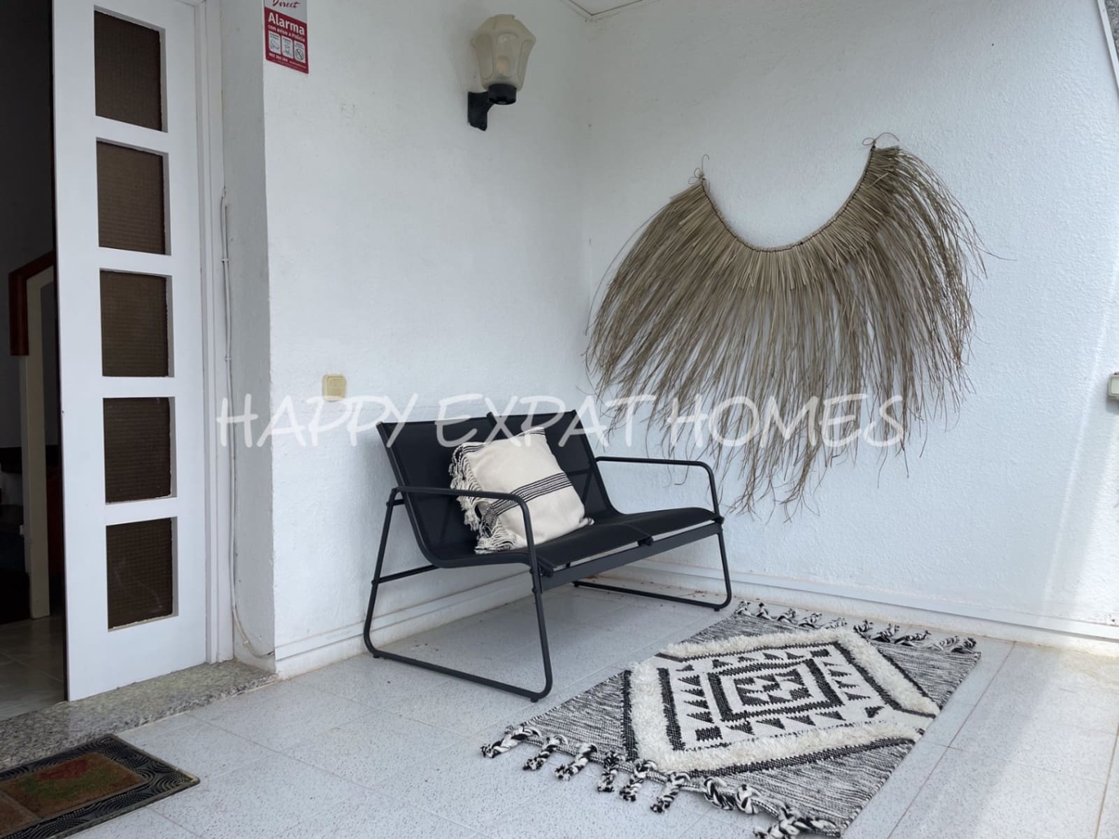 5 bedroom Terraced Villa for sale in Sitges with garage - € 665,000 (Ref: 7598623)