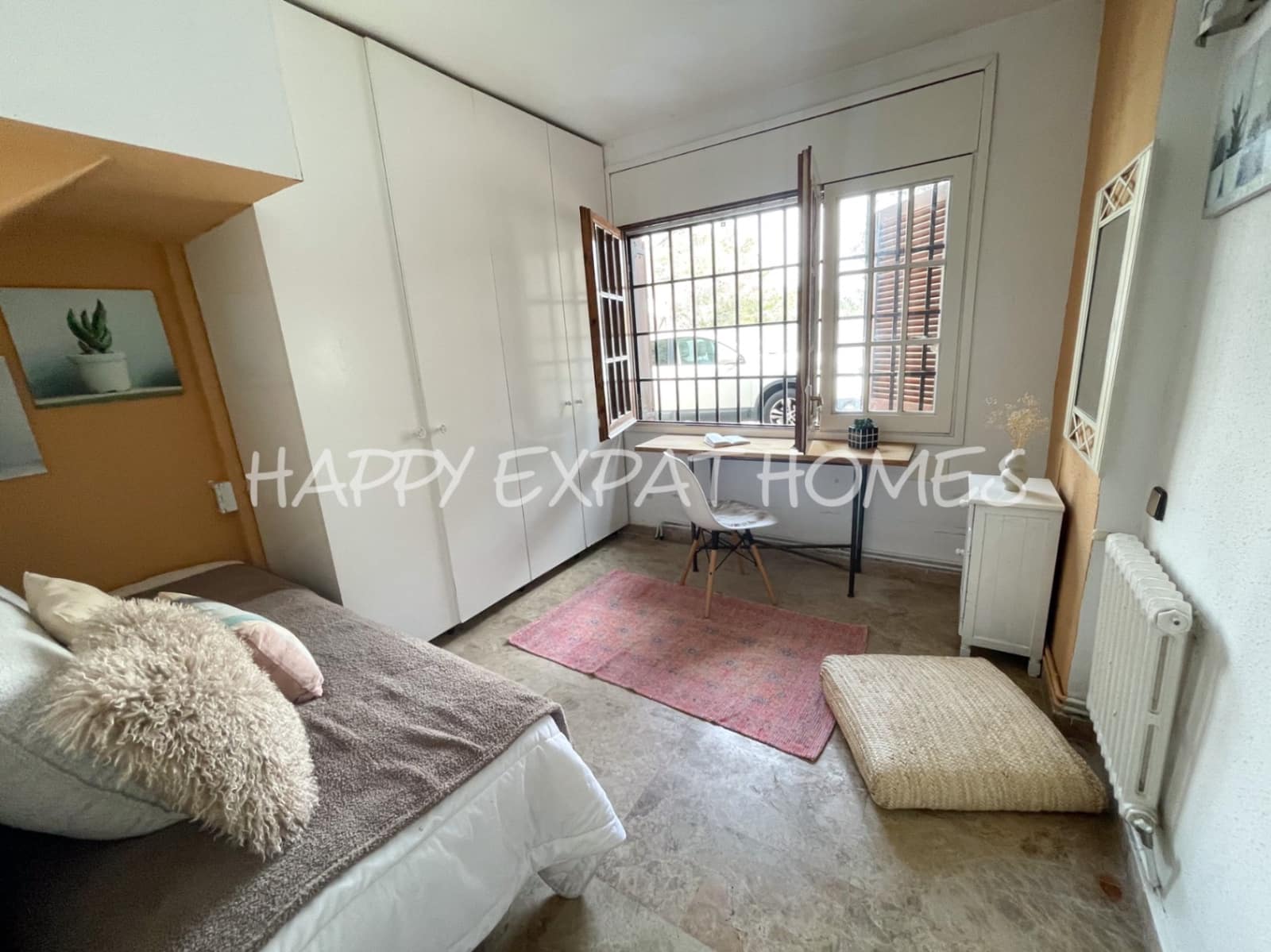 5 bedroom Terraced Villa for sale in Sitges with garage - € 665,000 (Ref: 7598623)