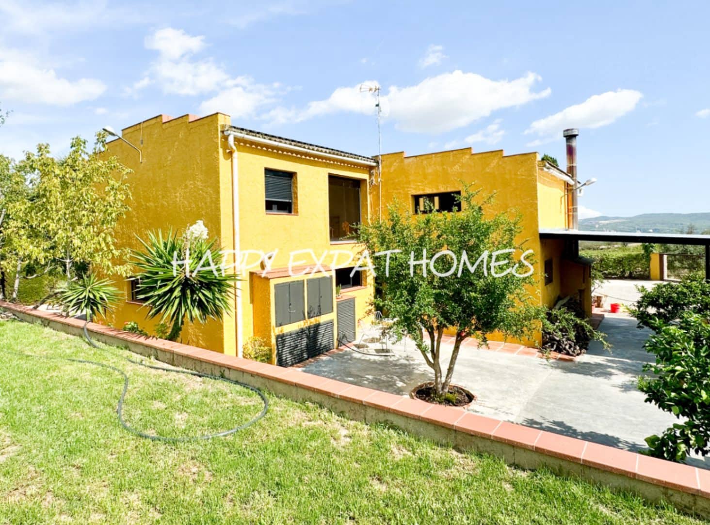 4 bedroom Finca/Country House for sale in Barcelona city with pool garage - € 1,290,000 (Ref: 7725910)