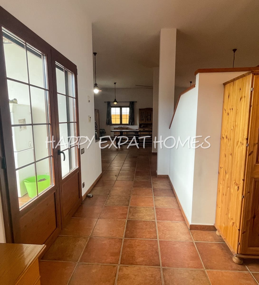 4 soveværelse Villa til salg i Olivella med swimmingpool garage - € 575.000 (Ref: 8307672)