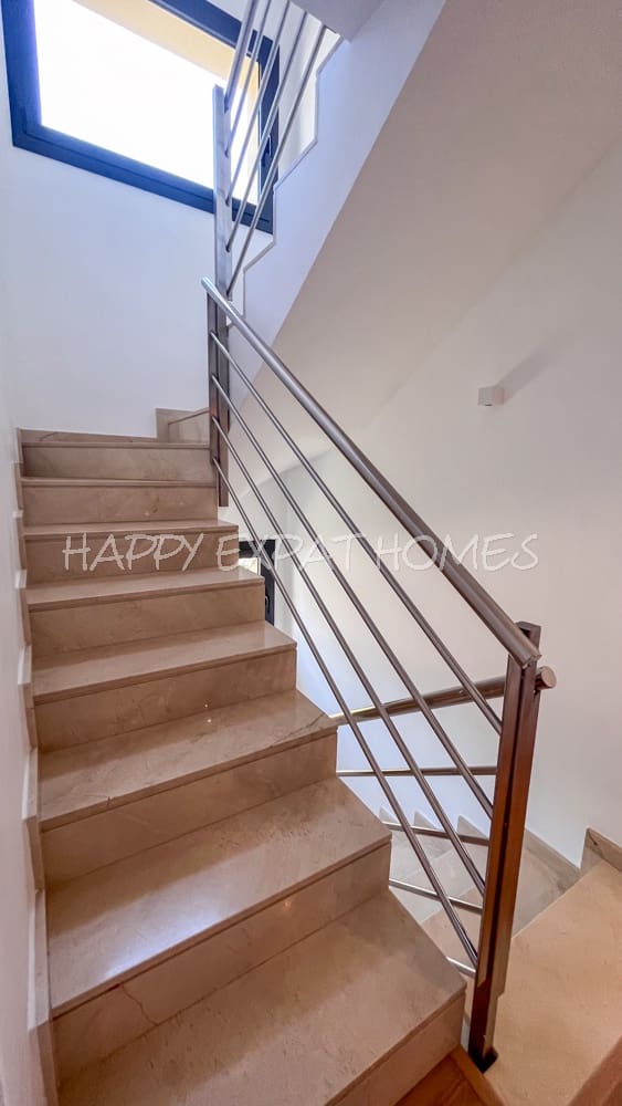 4 bedroom Villa for sale in Sitges - € 1,150,000 (Ref: 8317438)