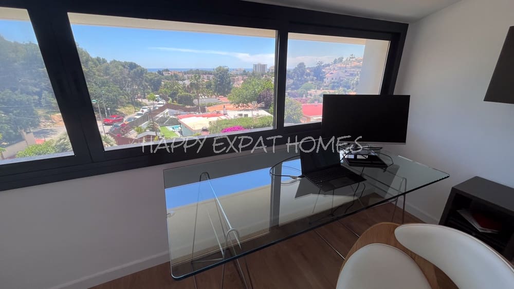 4 bedroom Villa for sale in Sitges - € 1,150,000 (Ref: 8317438)