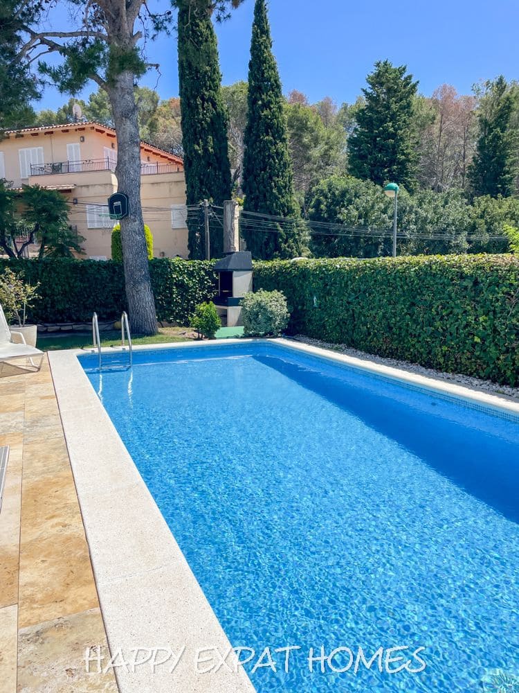 4 bedroom Villa for sale in Sitges - € 1,150,000 (Ref: 8317438)