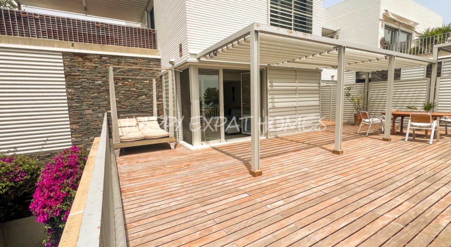 5 makuuhuone Asunto myytävänä paikassa Sant Pere de Ribes mukana uima-altaan 
autotalli - 778 000 € (Ref: 8404499)