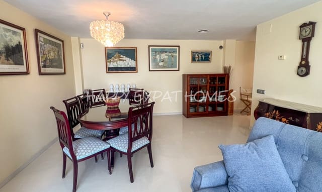 5 bedroom Flat for sale in Sant Pere de Ribes with pool garage - € 778,000 (Ref: 8404499)